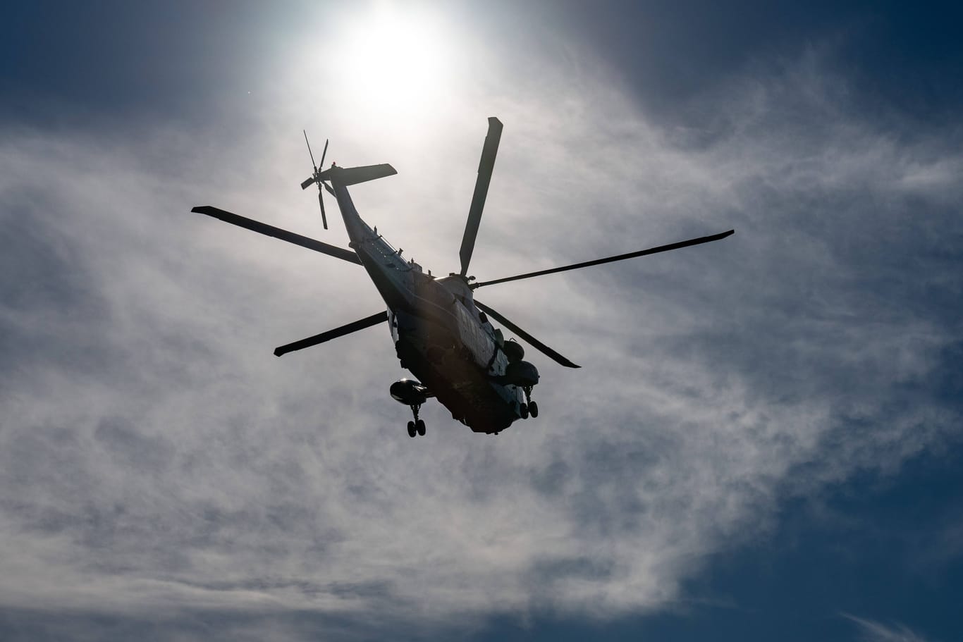 Marine-Hubschrauber der USA (Archivbild): Im Roten Meer haben die Streitkräfte Huthi-Rebellen getötet.