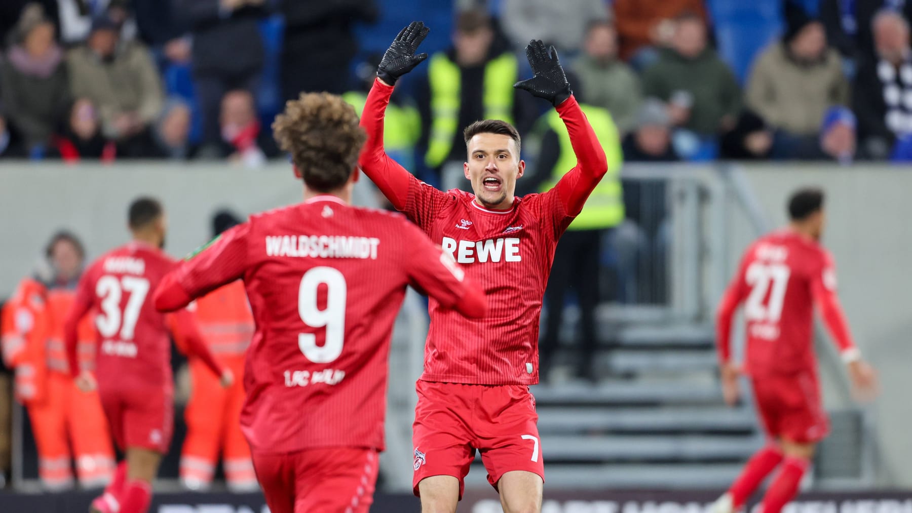 Köln Bleibt die Transfersperre beim 1. FC Köln bestehen?