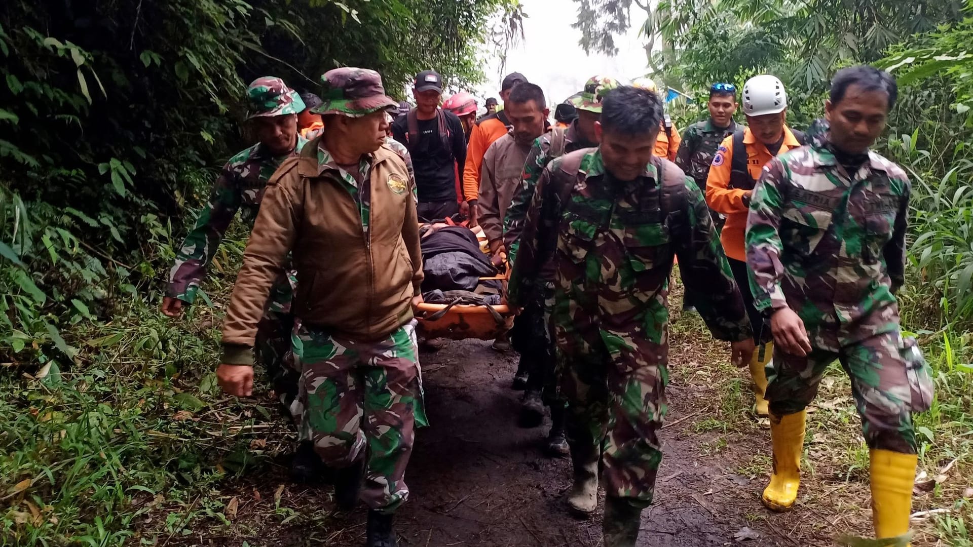 Vulkanausbruch auf Sumatra Vulkanausbruch auf Sumatra