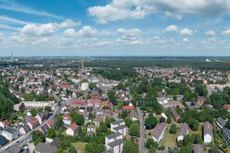 Luftaufnahme von Hannover: In dieser Stadt kommen sogar Surfer auf ihre Kosten.