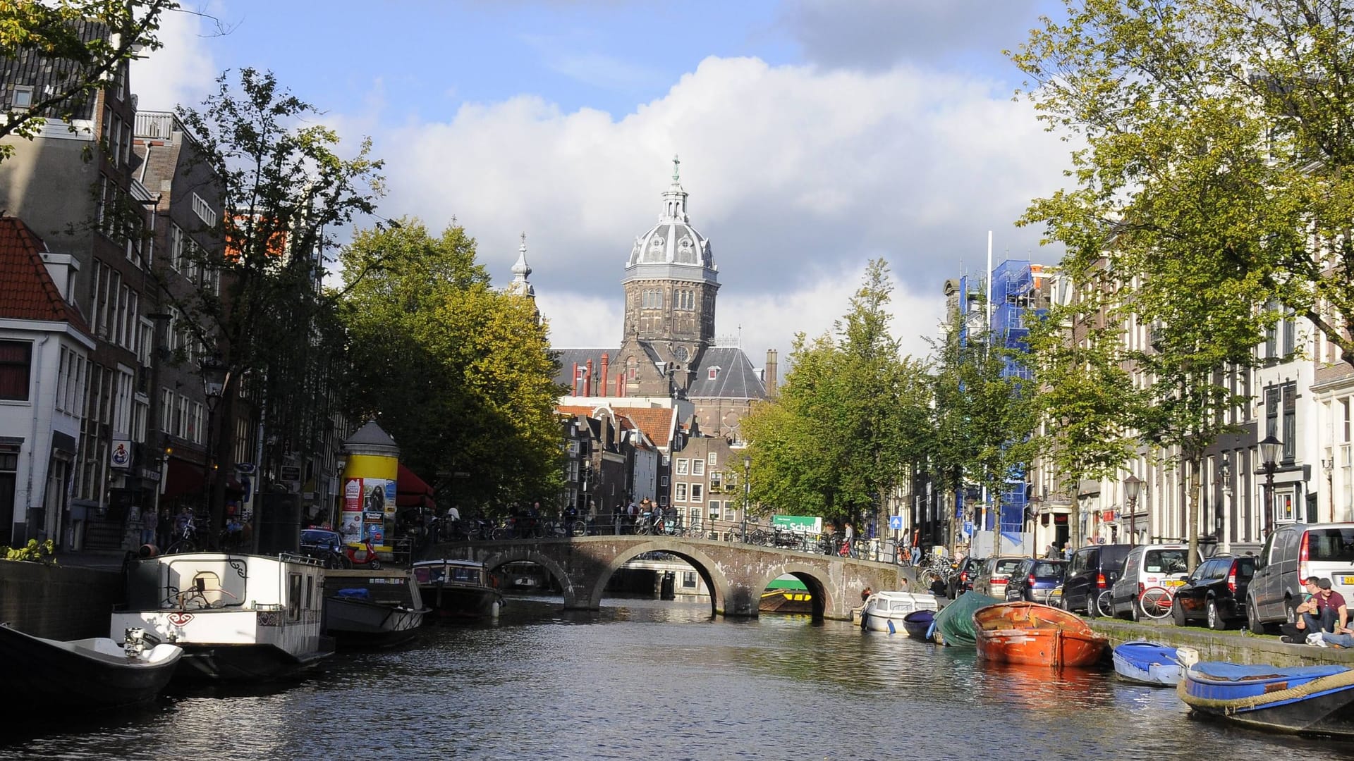 Amsterdam (Symbolbild): Die Polizei richtet sich an die Bevölkerung.