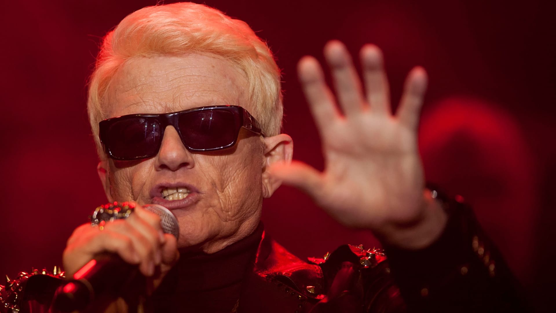 Heino: Eine Reifenpanne durchkreuzte am Samstagabend seine Reisepläne.