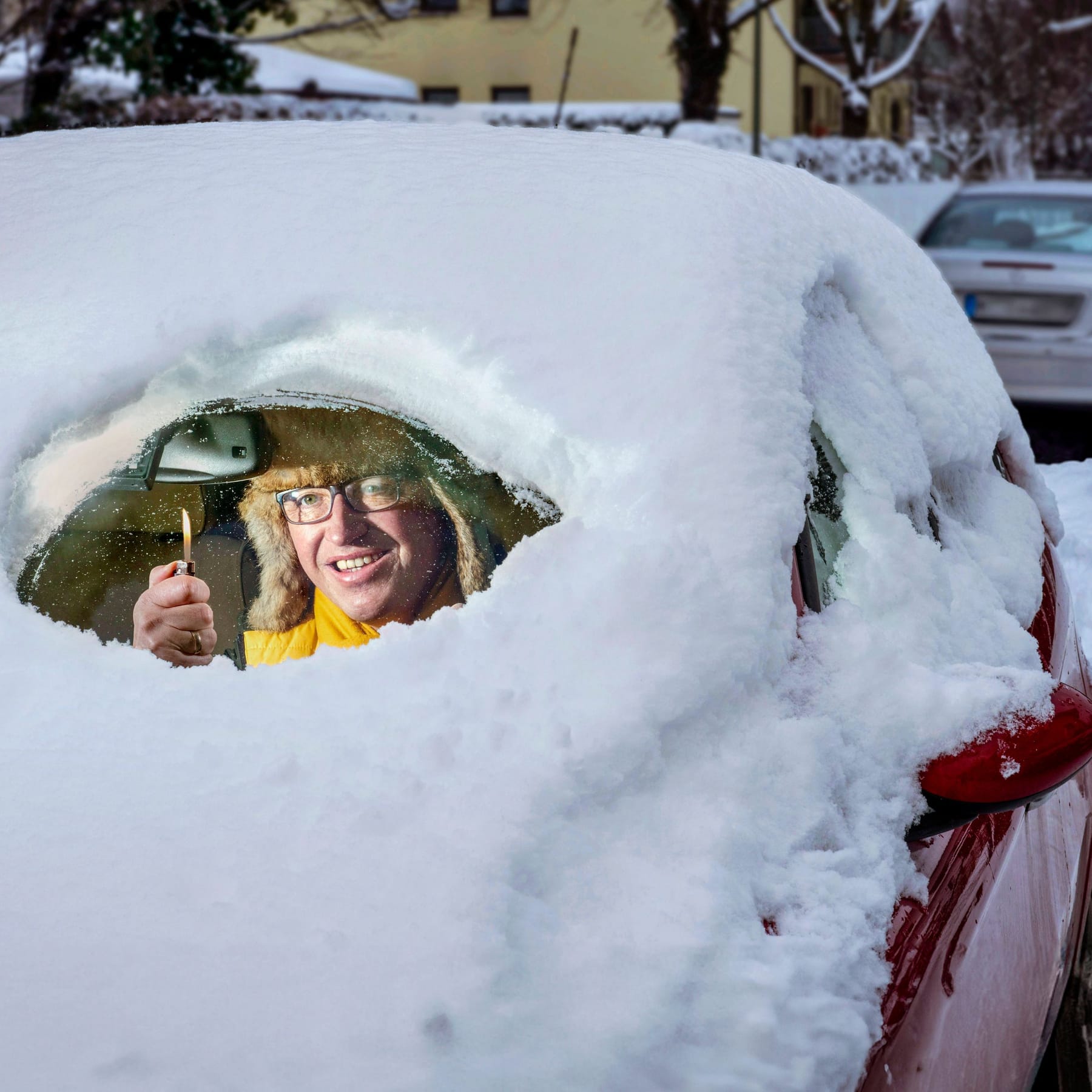 Diese 5 Dinge dürfen bei Kälte auf keinen Fall im Auto bleiben