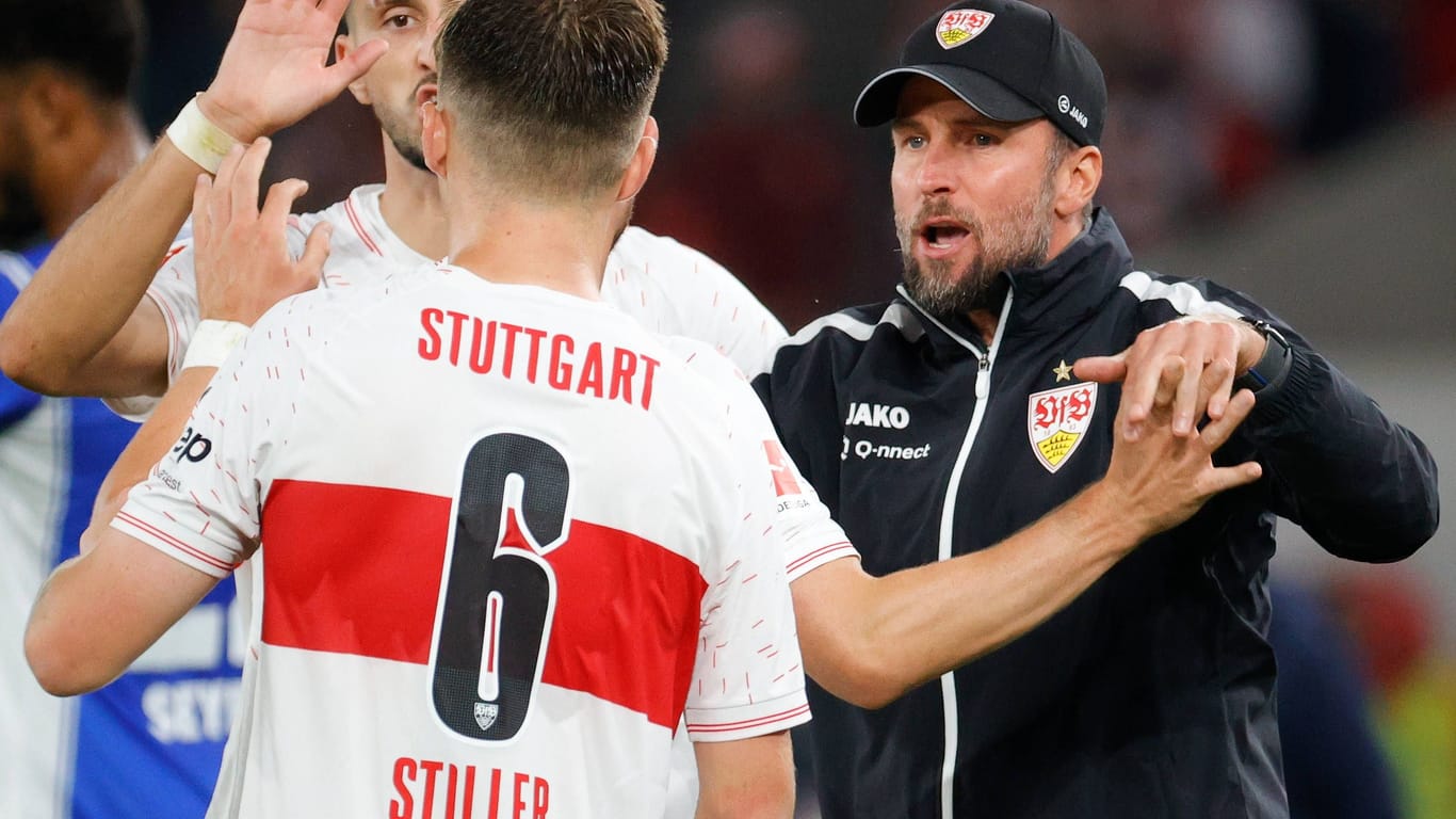 Sebastian Hoeneß (r.) und Angelo Stiller: Die beiden bildeten – wie aktuell beim VfB Stuttgart – bereits bei der U23 des FC Bayern ein erfolgreiches Duo.