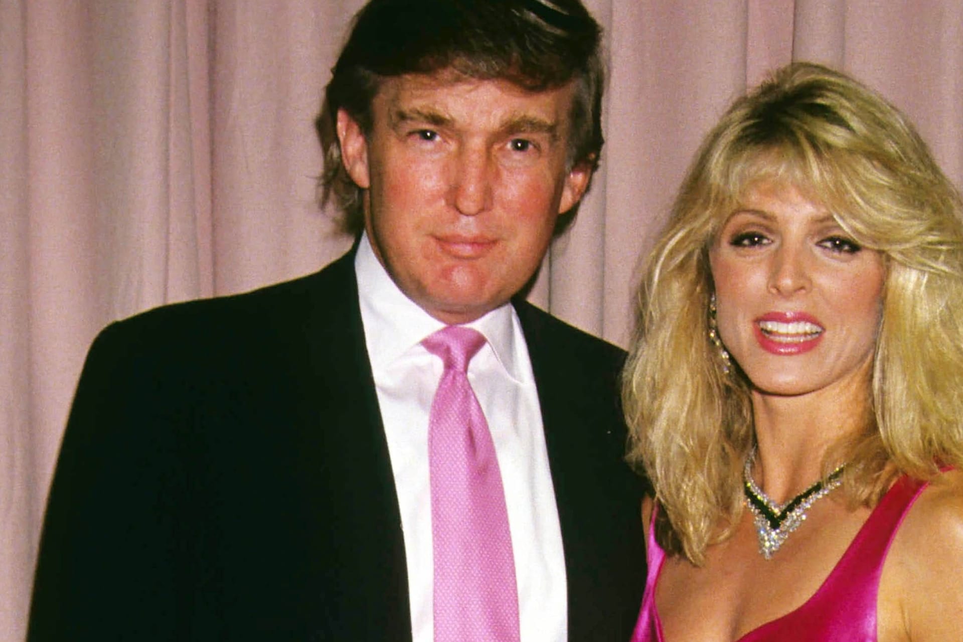 Donald Trump und Marla Maples: 1993 gaben sich der Unternehmer und die Schauspielerin das Jawort.