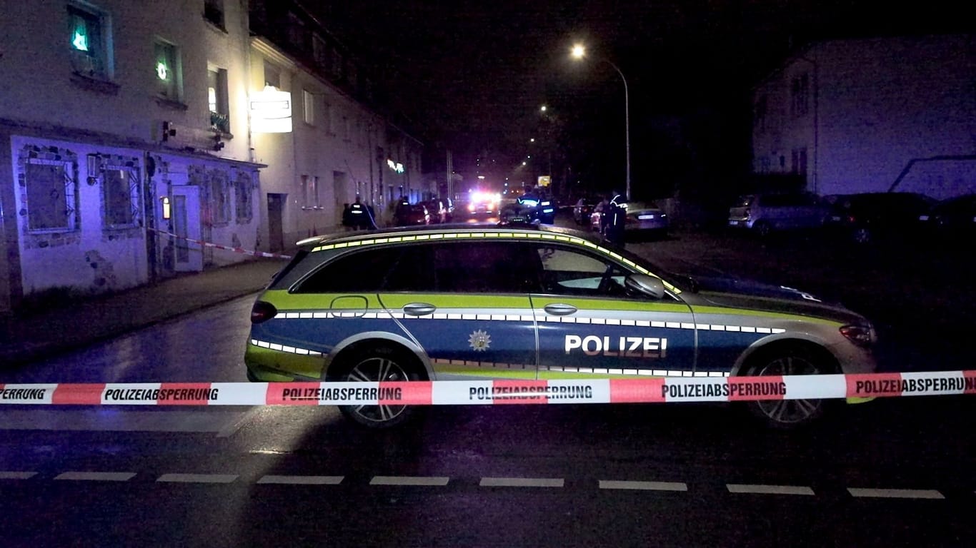 Neunkirchen: Zwei Verdächtige stellten sich, zwei weitere wurden später gefasst.