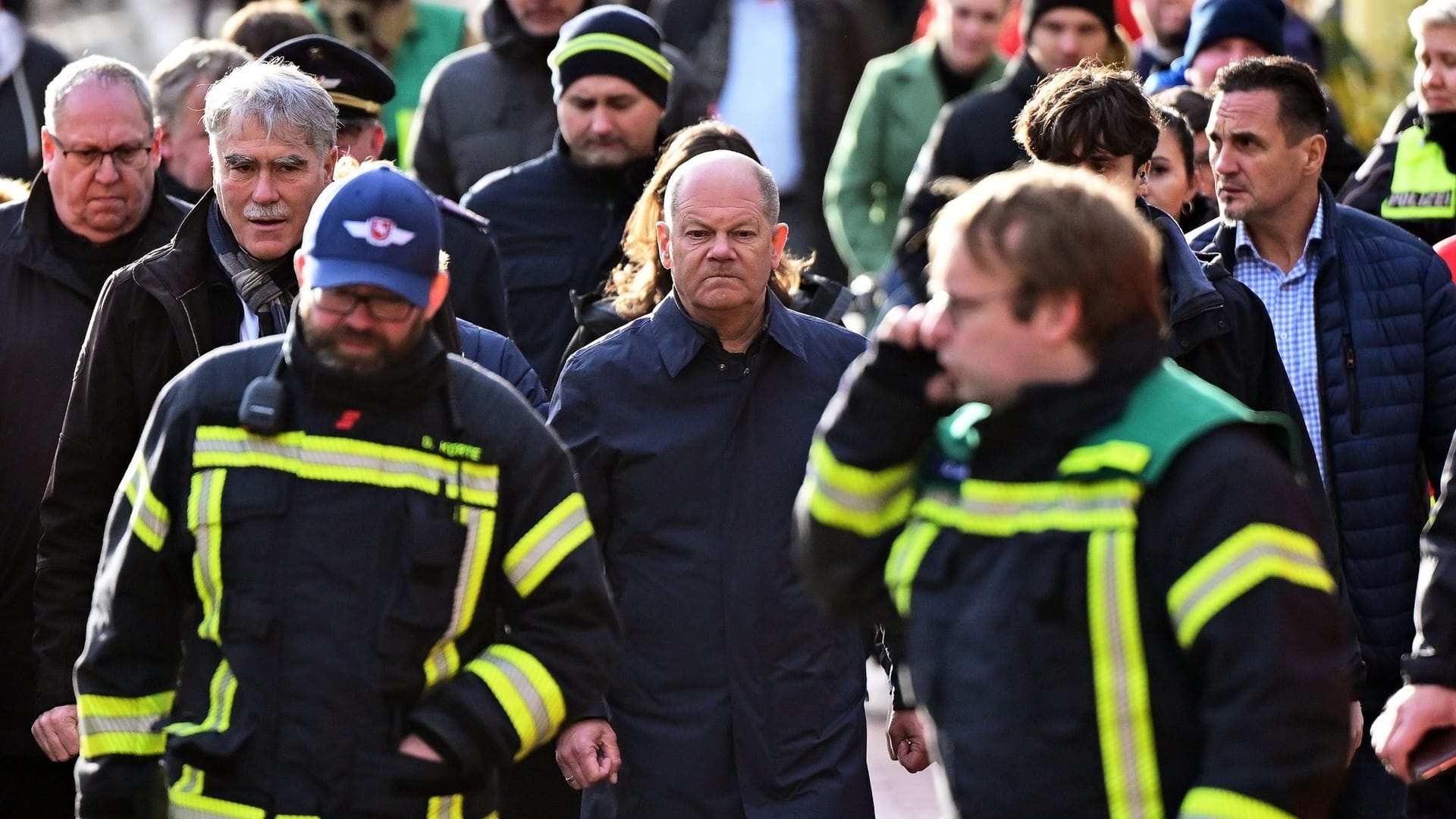 Scholz besucht Hochwassergebiet