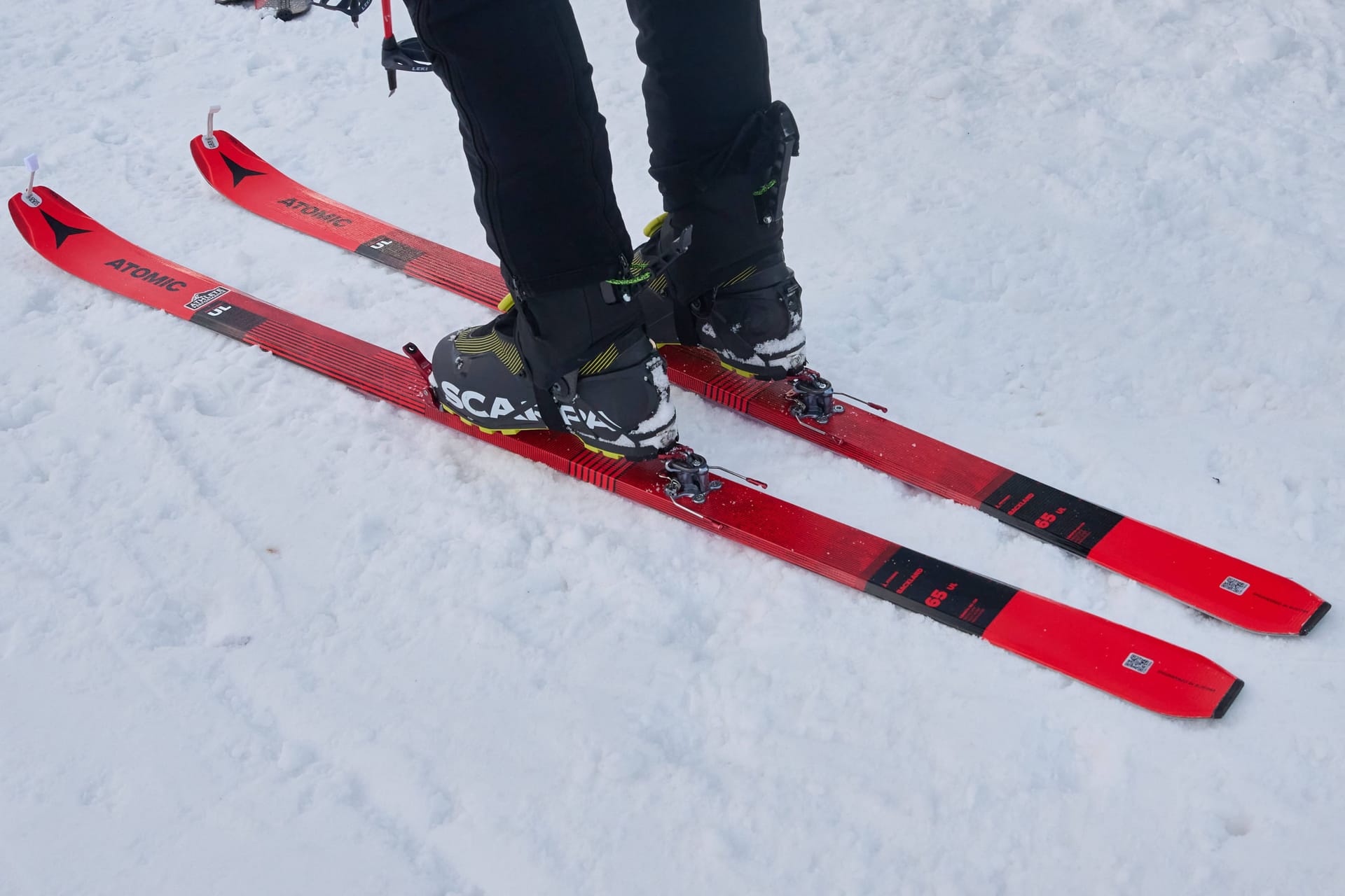 Auf die Skier und los? Zum Skitourengehen gehört die richtige Ausrüstung und Vorbereitung.