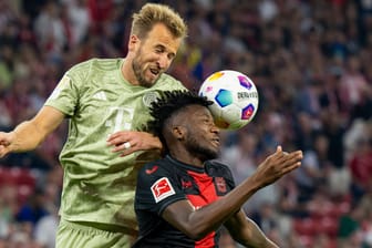 Harry Kane gegen Edmond Tapsoba: Im Hinspiel spielten Bayern und Leverkusen unentschieden.