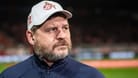 Steffen Baumgart: Der deutsche Fußballtrainer hier bei seinem letzten Spiel als Trainer des 1. FC Köln.