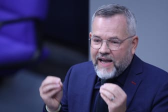 Michael Roth (Archivbild): Der SPD-Politiker ist nicht mehr im Parteivorstand.