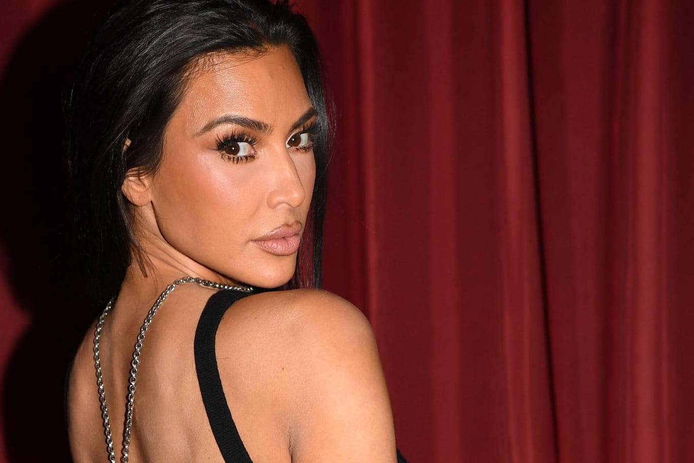 Kim Kardashian: Sie sorgt mit einem Foto für Aufsehen.