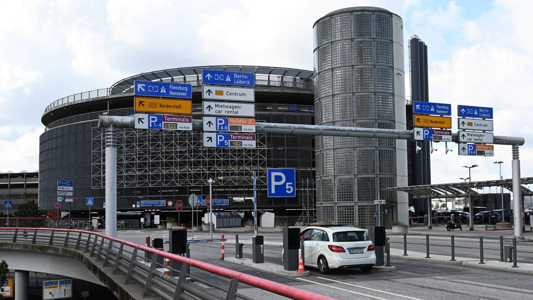 Https Www.hamburg-airport.de Buss Parken Zum Ausladen www.t-online.de