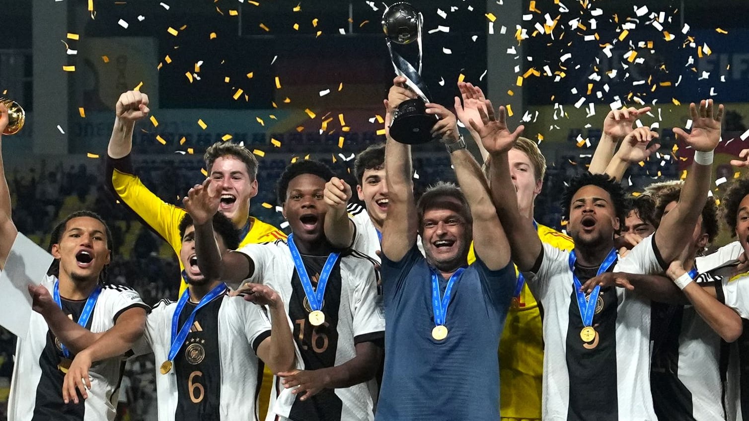 U17 DFB-Elf wird Weltmeister gegen Frankreich: Sie haben es den Großen gezeigt