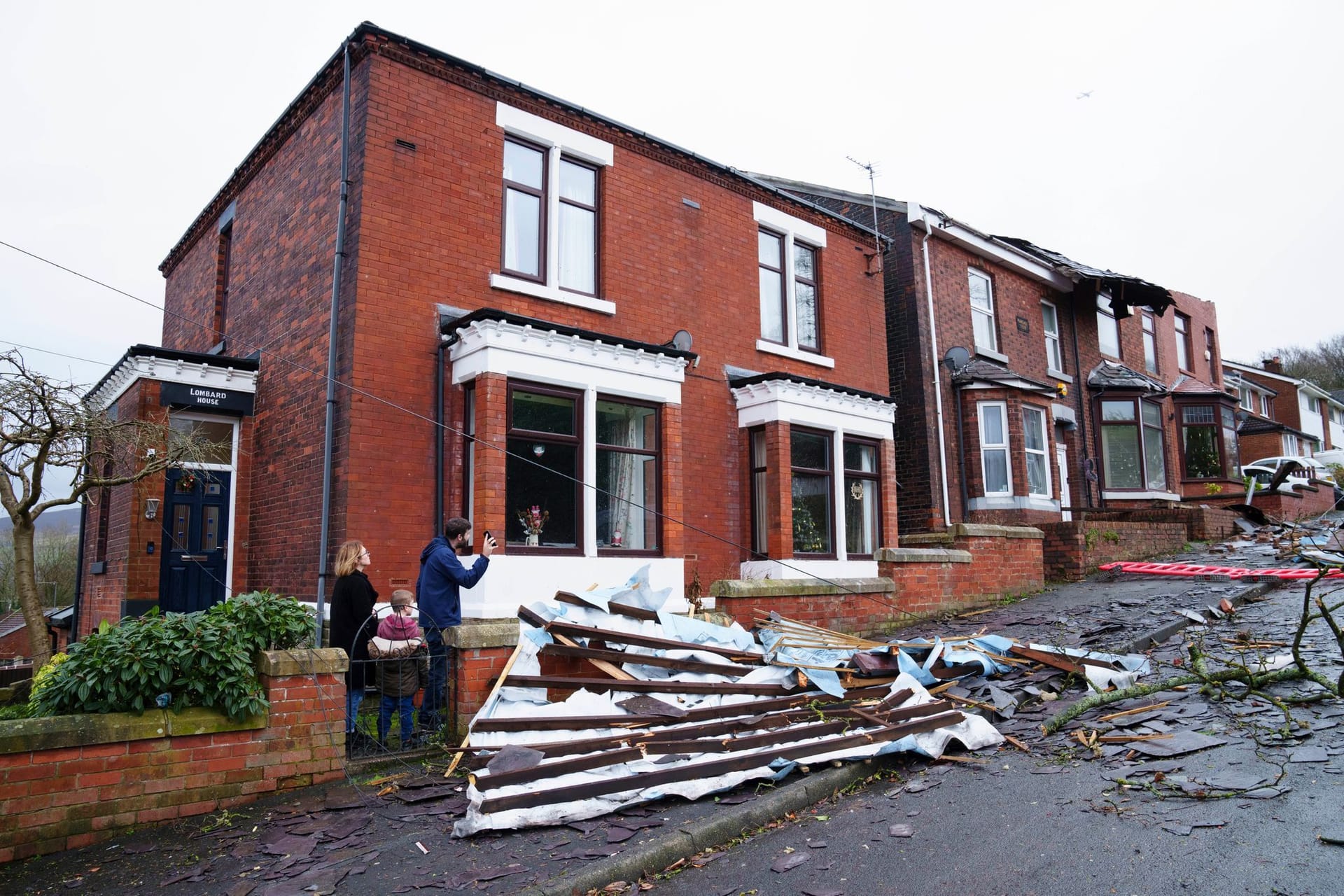 Zerstörung nach Sturm in Manchester.