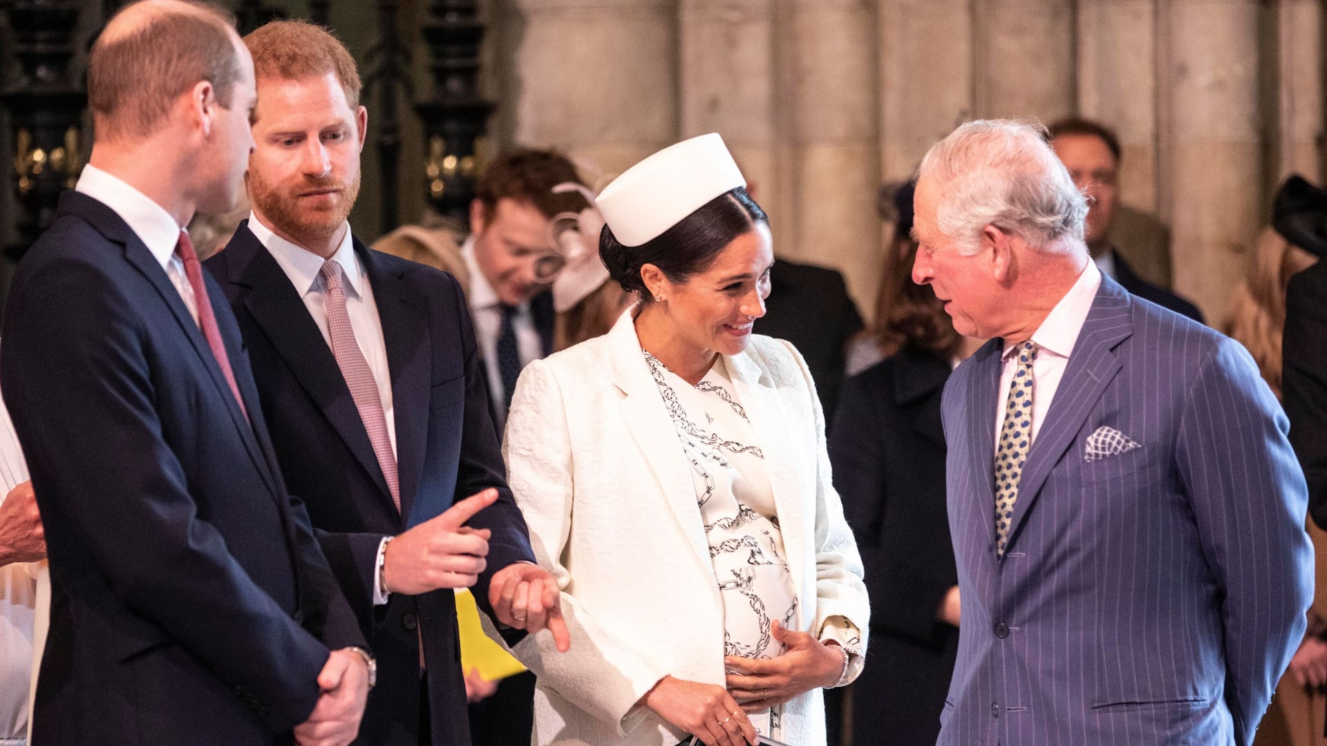 Charles und Meghan stehen bei den Diskussionen im Mittelpunkt: Doch auch die Brüder spielen eine entscheidende Rolle.