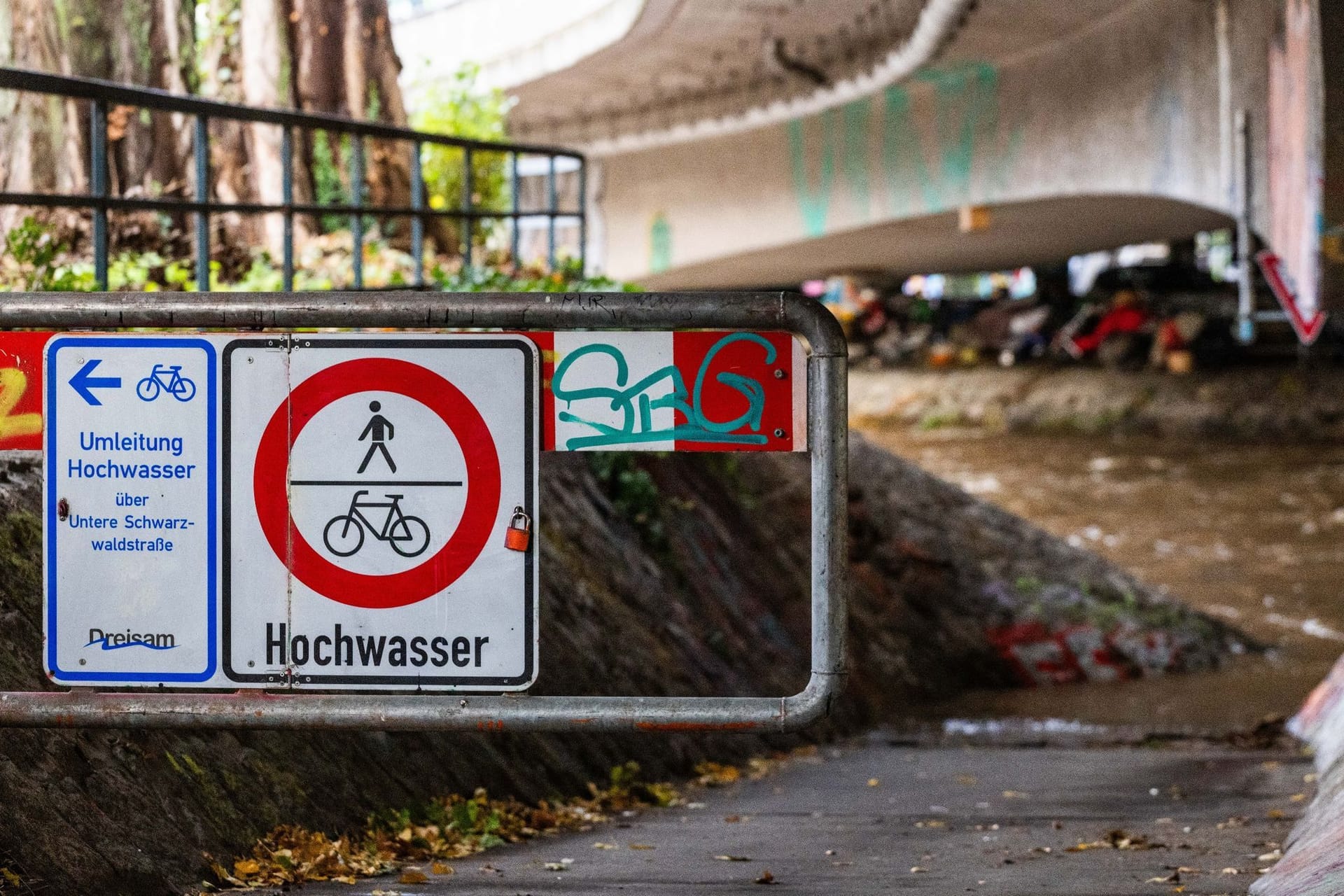 Erhöhte Hochwassergefahr durch Tauwetter und Regen im Südwesten
