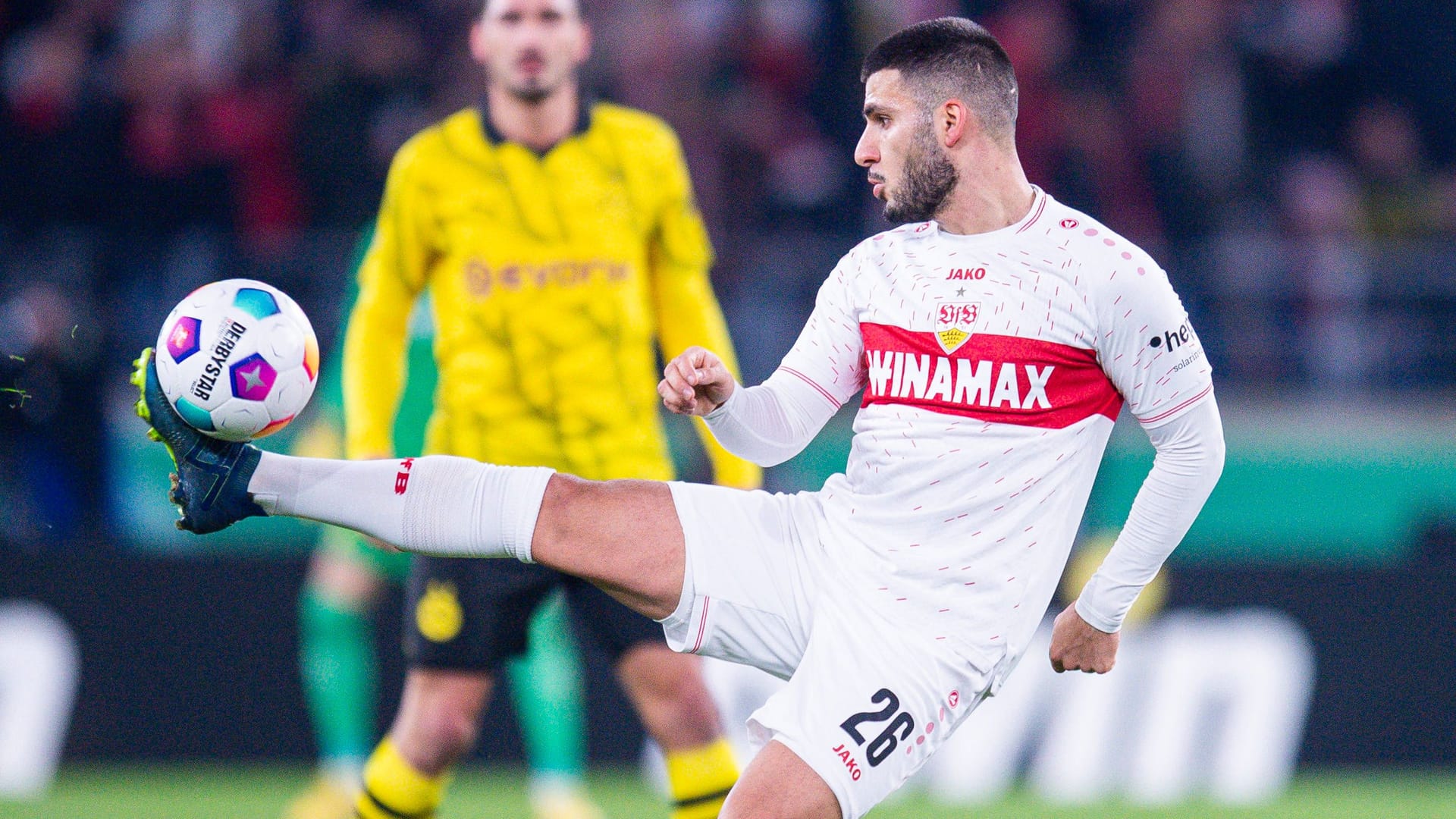 VfB-Stürmer Deniz Undav beim Spiel gegen Dortmund.