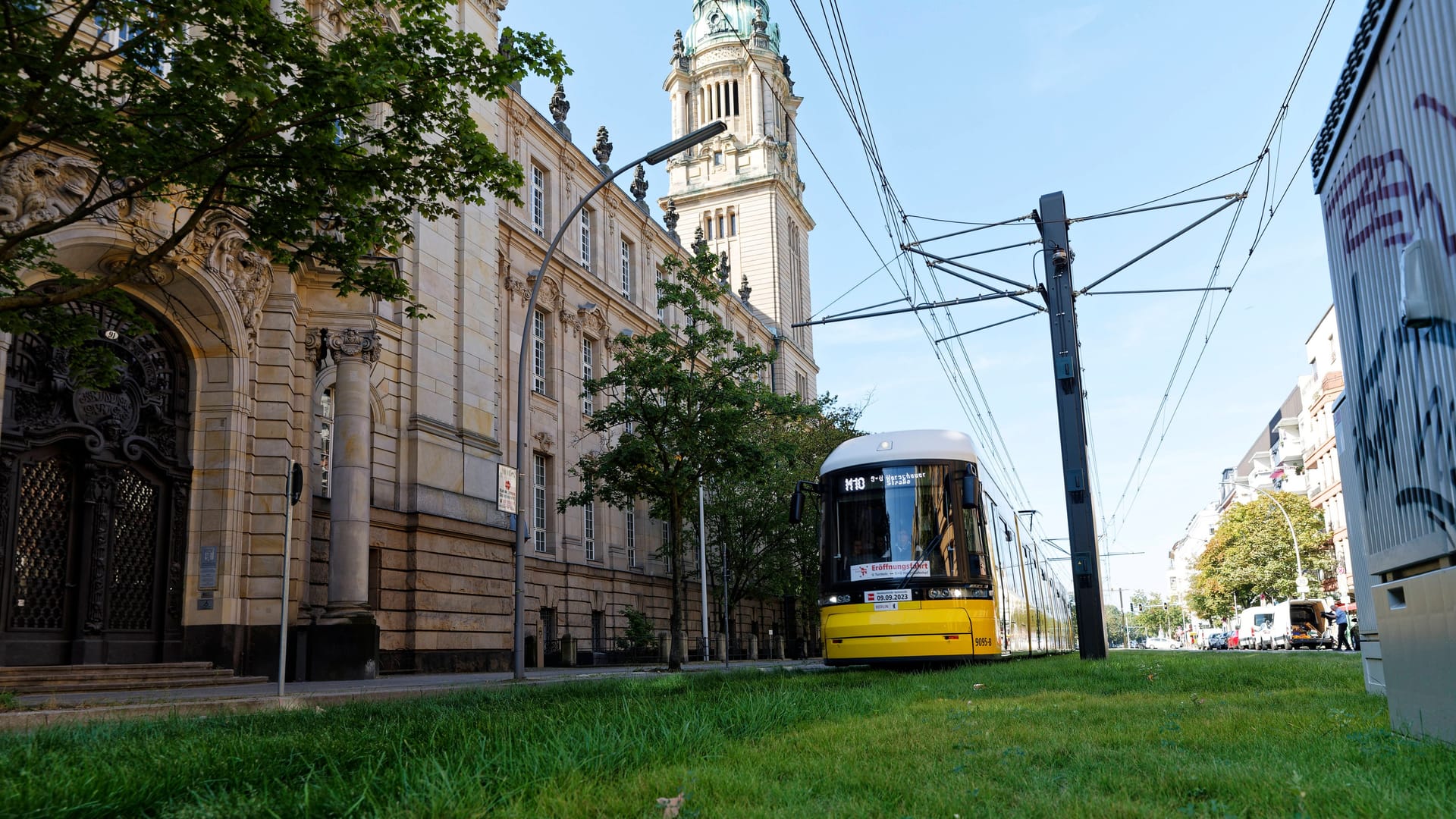 Tram-Verlängerung nach Moabit eröffnet 2023-09-09 - Deutschland, Berlin - Eröffnung der Tram-Verlängerung von Hauptbahnhof nach Moabit.