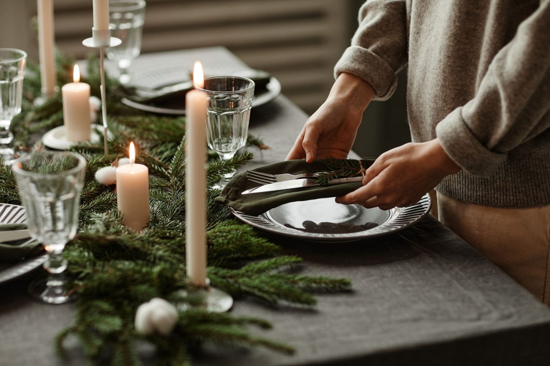 Bestecksets für die weihnachtliche Festtafel: Wir stellen Ihnen verschiedene Sets von Zwilling, WMF und Co. vor.