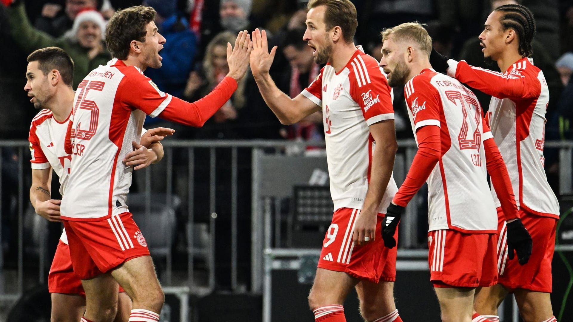 Bayern München - VfB Stuttgart Bayern München - VfB Stuttgart