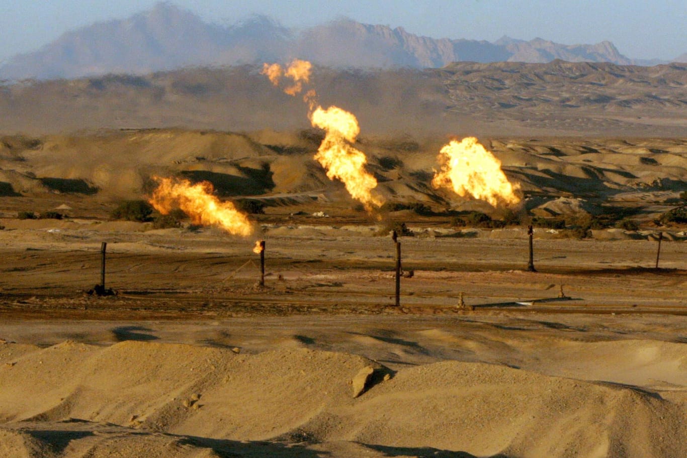 Ölfeld in Ägypten (Symbolbild): Die Förderkürzungen scheinen innerhalb der Opec+ Staaten zu Spannungen zu führen.