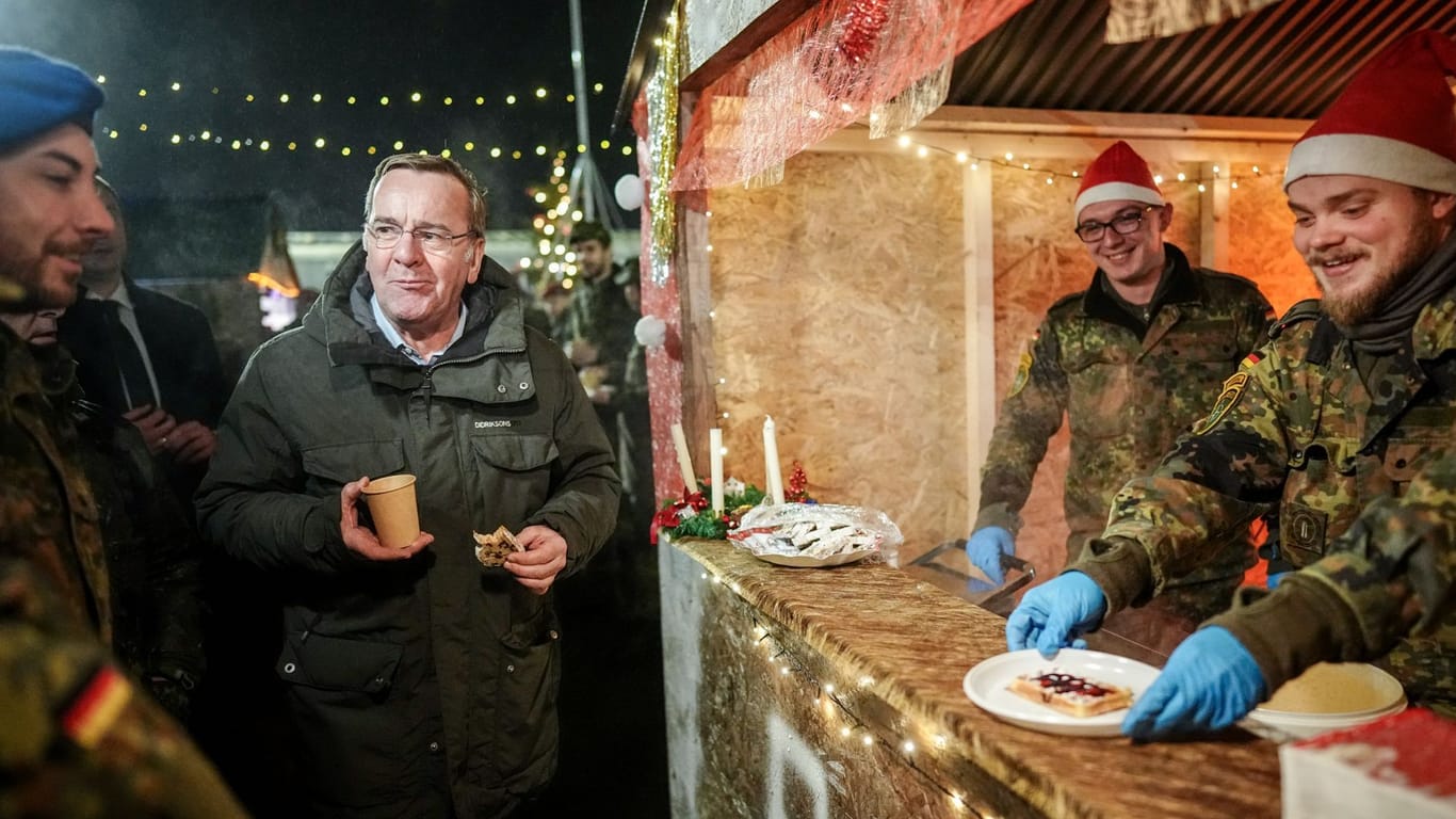 Pistorius auf dem Weihnachtsmarkt in Rukla: "Pistorius wird daran gemessen."
