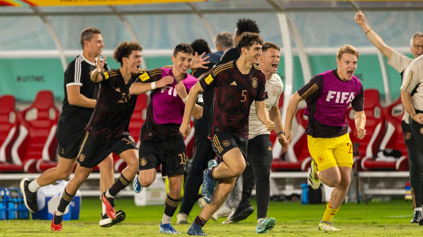 Die deutsche U-17-Nationalmannschaft steht bei der WM in Indonesien im Finale.