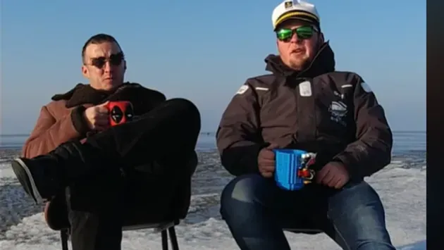 Joschka Traue (l) Nico Flathmann haben erst im Oktober 2022 ihren TikTok-Account eröffnet: Nun soll es auf Tour gehen. Joschka Traue (l) Nico Flathmann haben erst im Oktober 2022 ihren TikTok-Account eröffnet: Nun soll es auf Tour gehen.