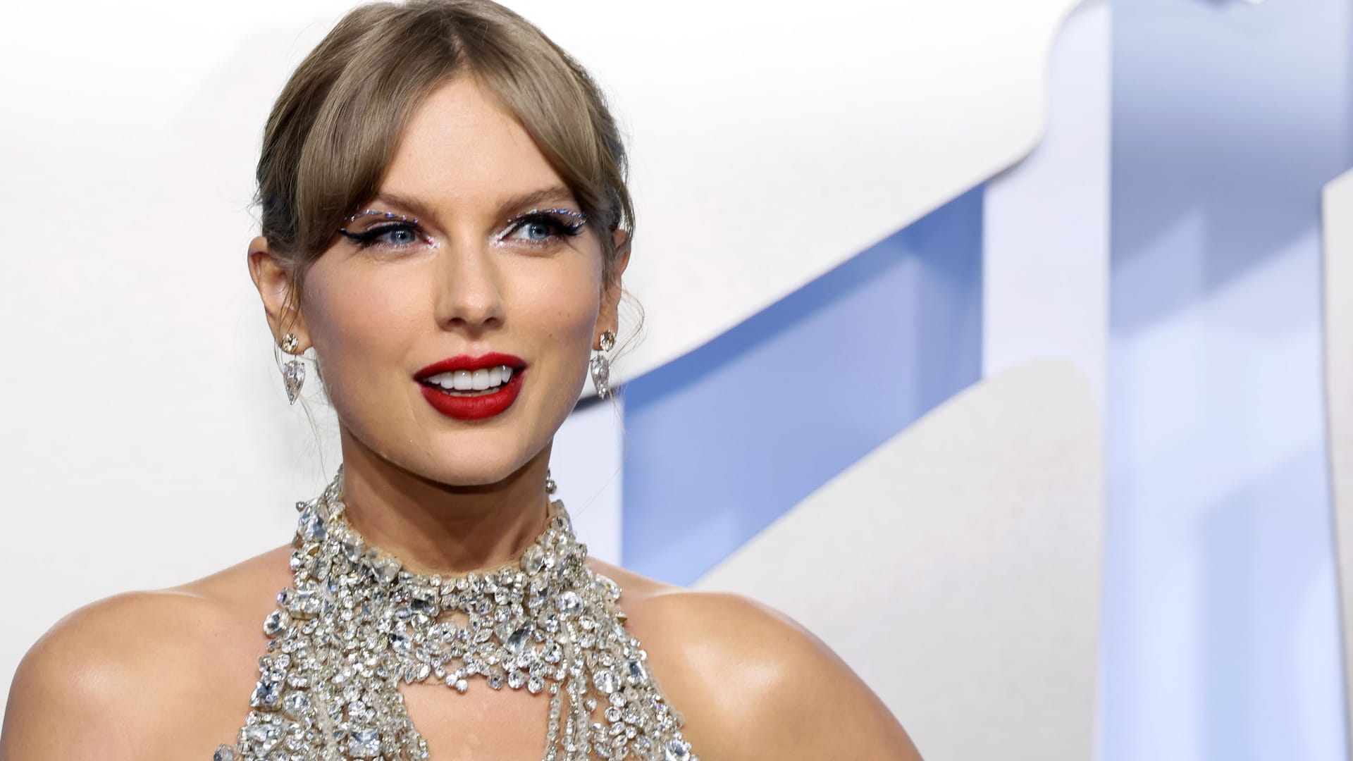 Taylor Swift: Die Sängerin führte einige öffentlich bekannte Beziehungen.