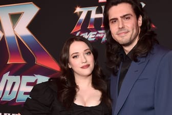 Kat Dennings and Andrew W.K.: Das Paar hat geheiratet.