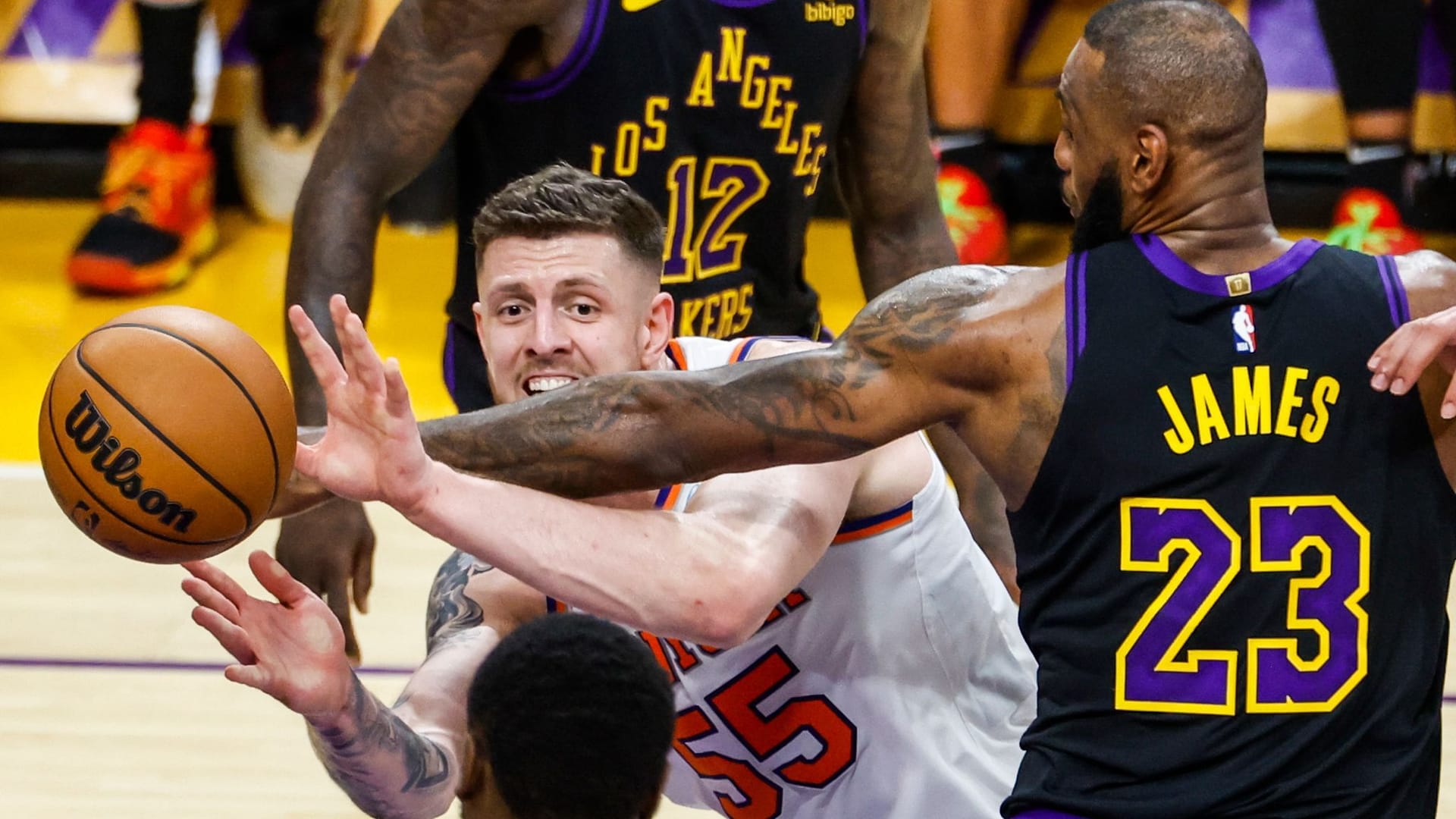 Los Angeles Lakers - New York Knicks Los Angeles Lakers - New York Knicks