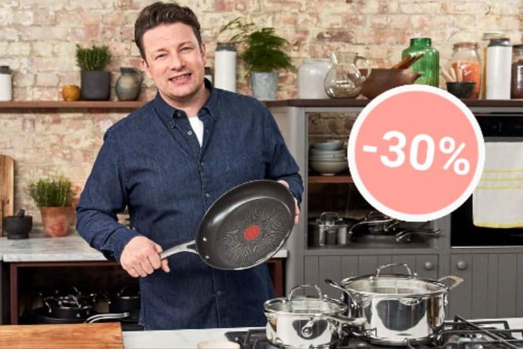 Bei Amazon ist heute eine von Starkoch Jamie Oliver entwickelte Tefal-Pfanne zum Tiefpreis im Angebot.