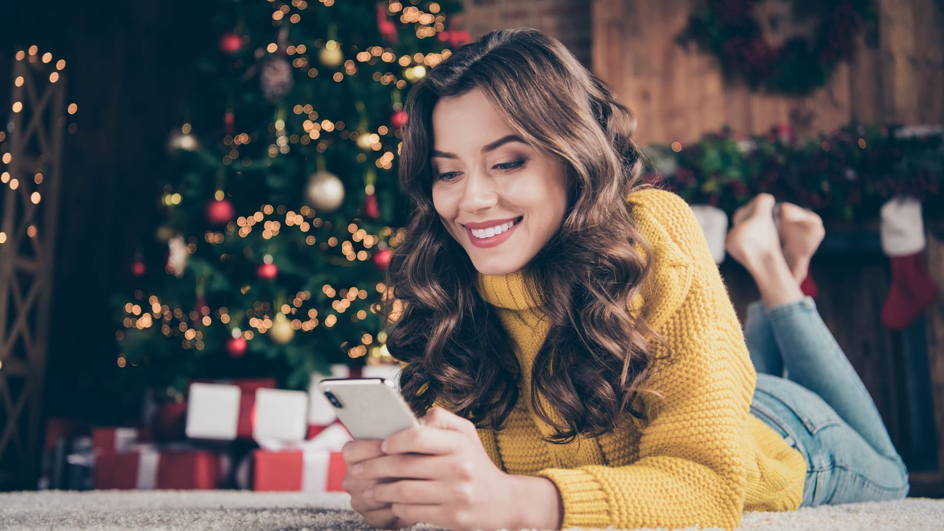 Weihnachten (Symbolbild): Weihnachten ist wie jeder andere Tag auch? Zumindest nicht für alle, wie eine Umfrage zeigt.