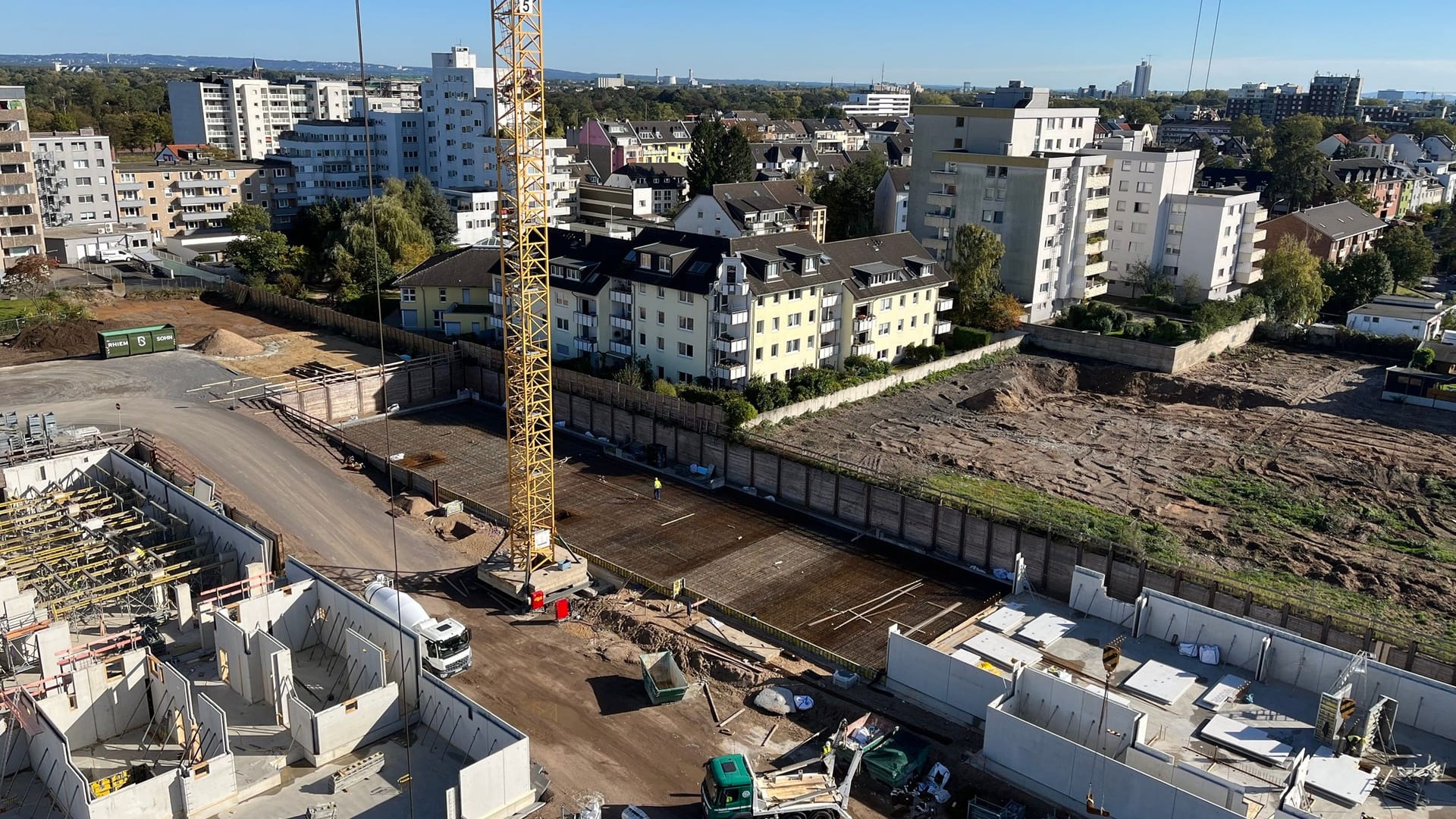 Die Baustelle des "Simonsveedel": Hier stand früher eine Mülldeponie.