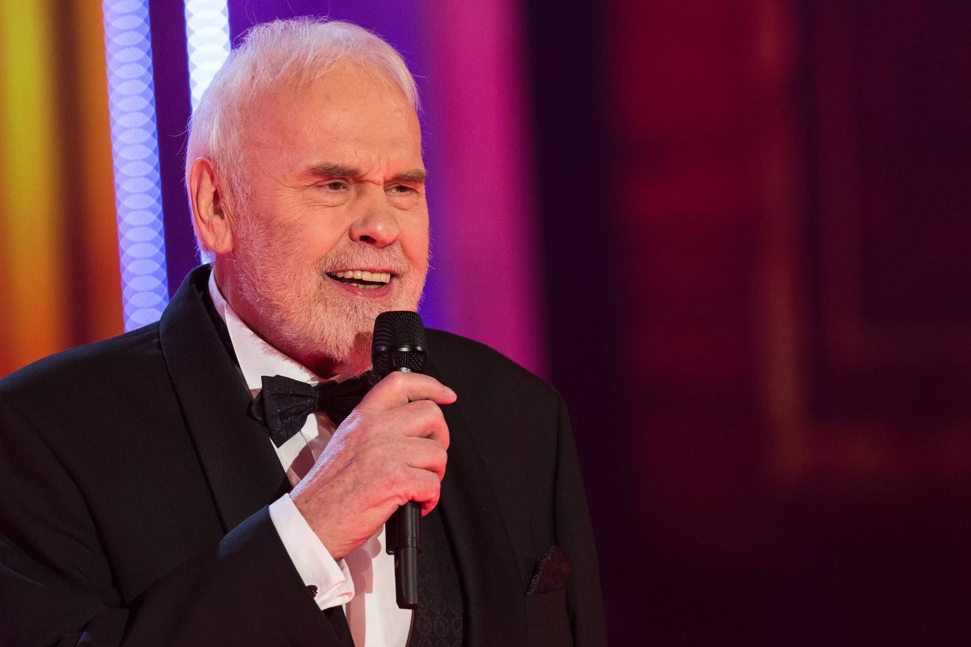 Gunther Emmerlich: Der Entertainer ist überraschend verstorben.