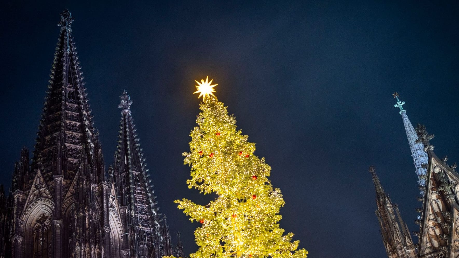Weihnachtsmarkt in Köln Weihnachtsmarkt in Köln