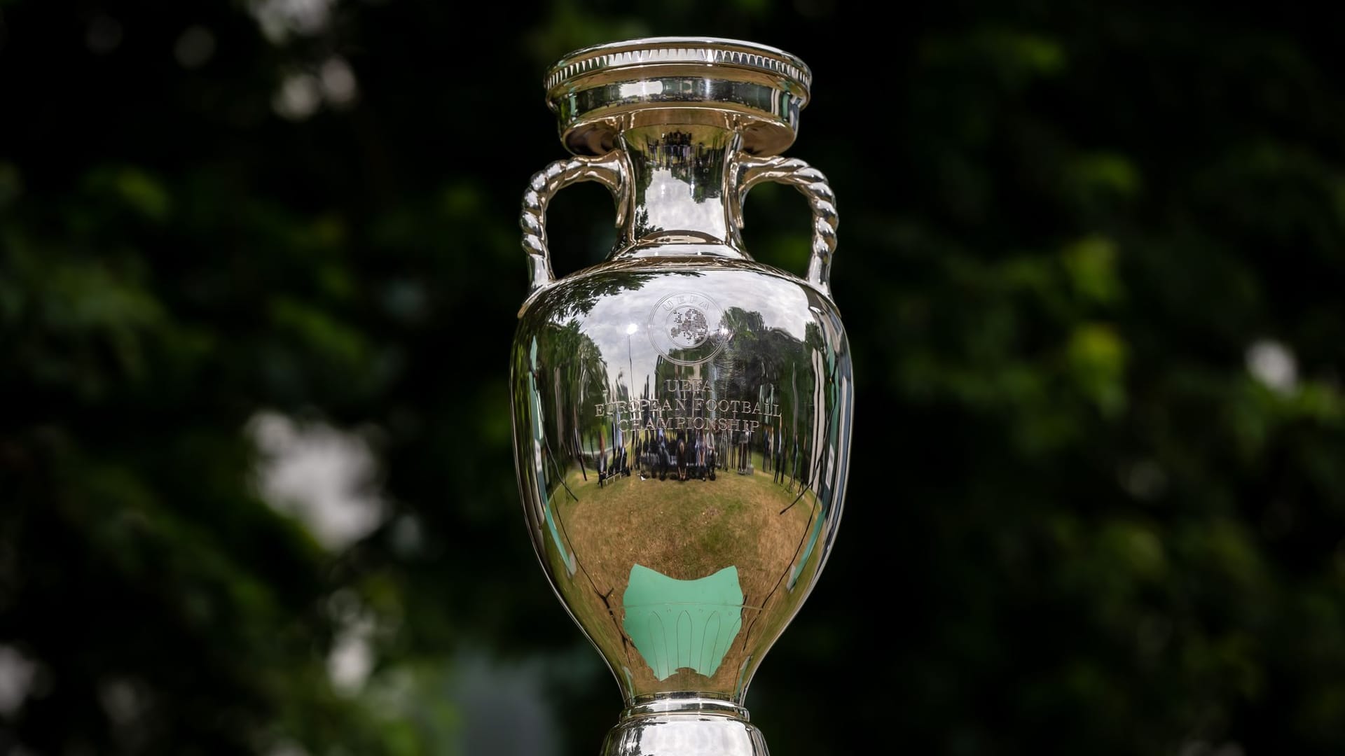 Der EM-Pokal Der EM-Pokal