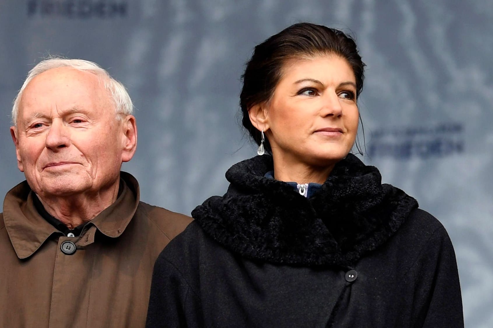 Oskar Lafontaine und Sahra Wagenknecht: Das Politikerpaar ist seit Dezember 2014 verheiratet.