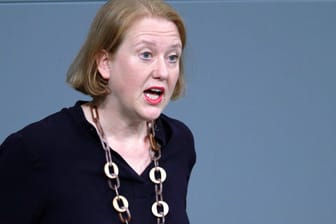 Lisa Paus: Die Bundesagentur für Arbeit hatte ihre Pläne zur Kindergrundsicherung kritisiert.