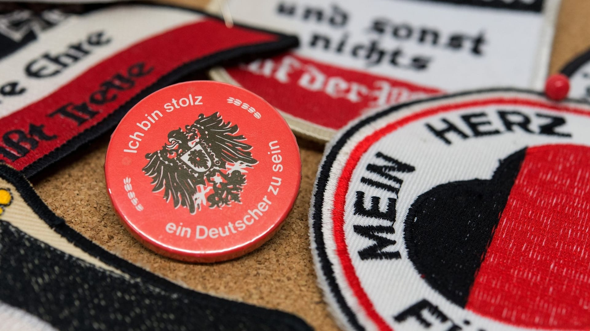 Rechtsextremismus Rechtsextremismus