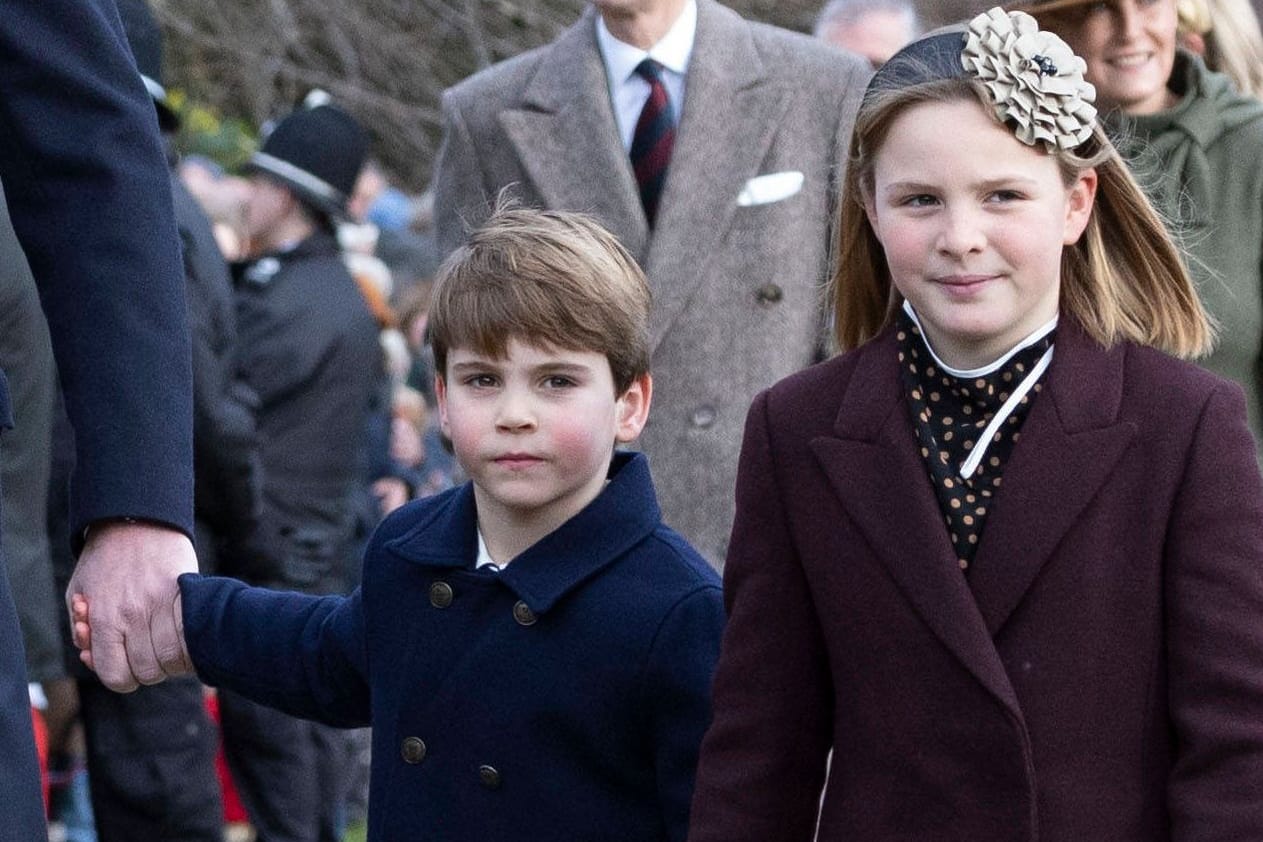 Prinz Louis und Mia Tindall: Hand in Hand liefen die beiden zum Gottesdienst.