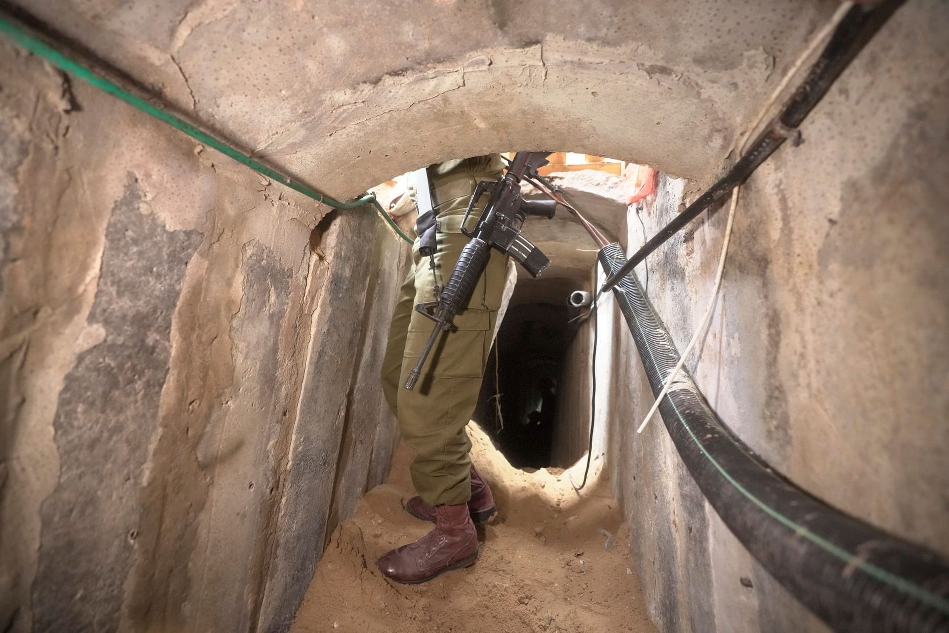 Tunnel