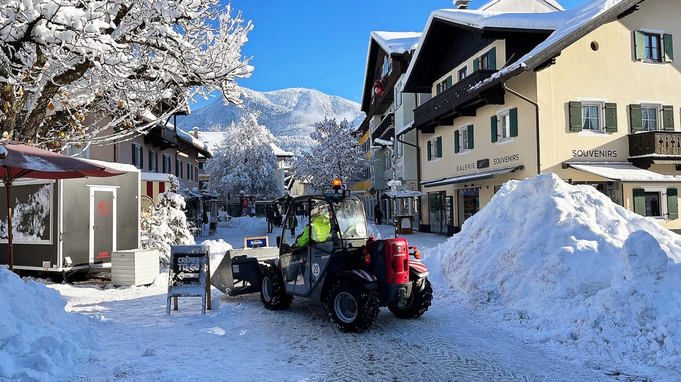 Winter in Garmisch-Partenkirchen: Eine Expertin klärt, was die Schneemassen mit dem Klimawandel zu tun haben.