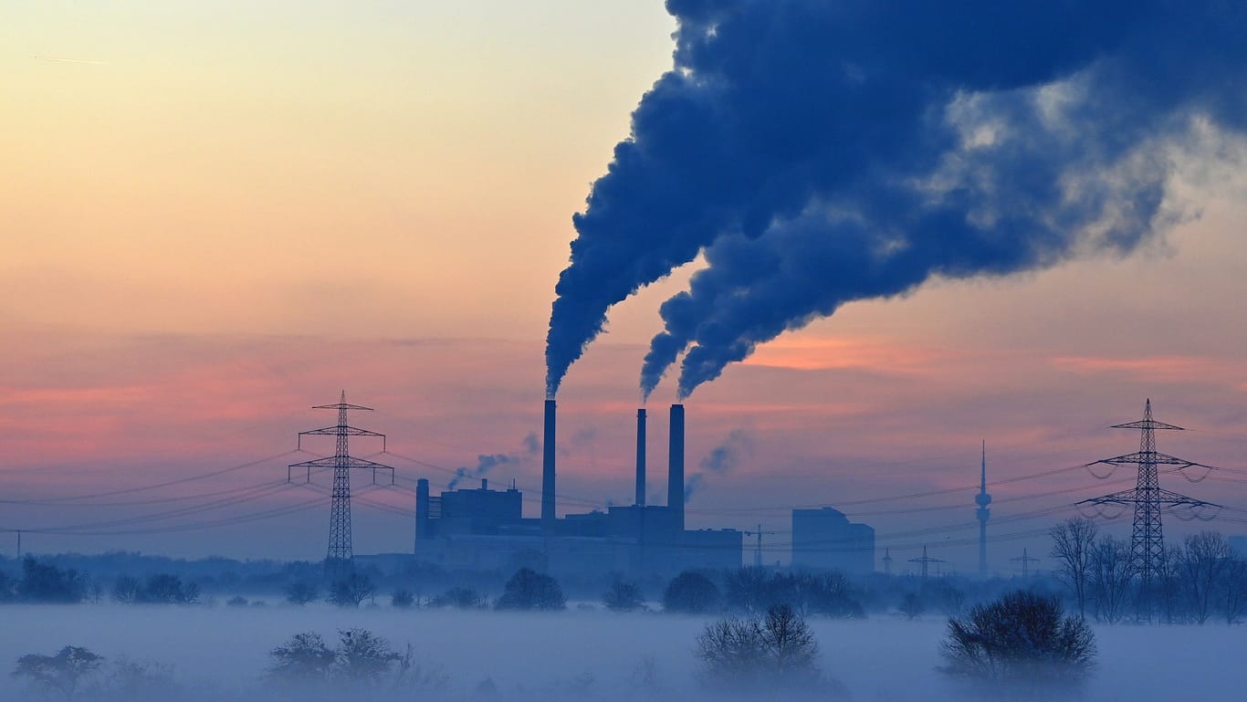 Kohlekraftwerk München Nord (Symbolbild): Vor allem erdölproduzierende Staaten sind gegen den Ausstieg aus fossilen Energien.