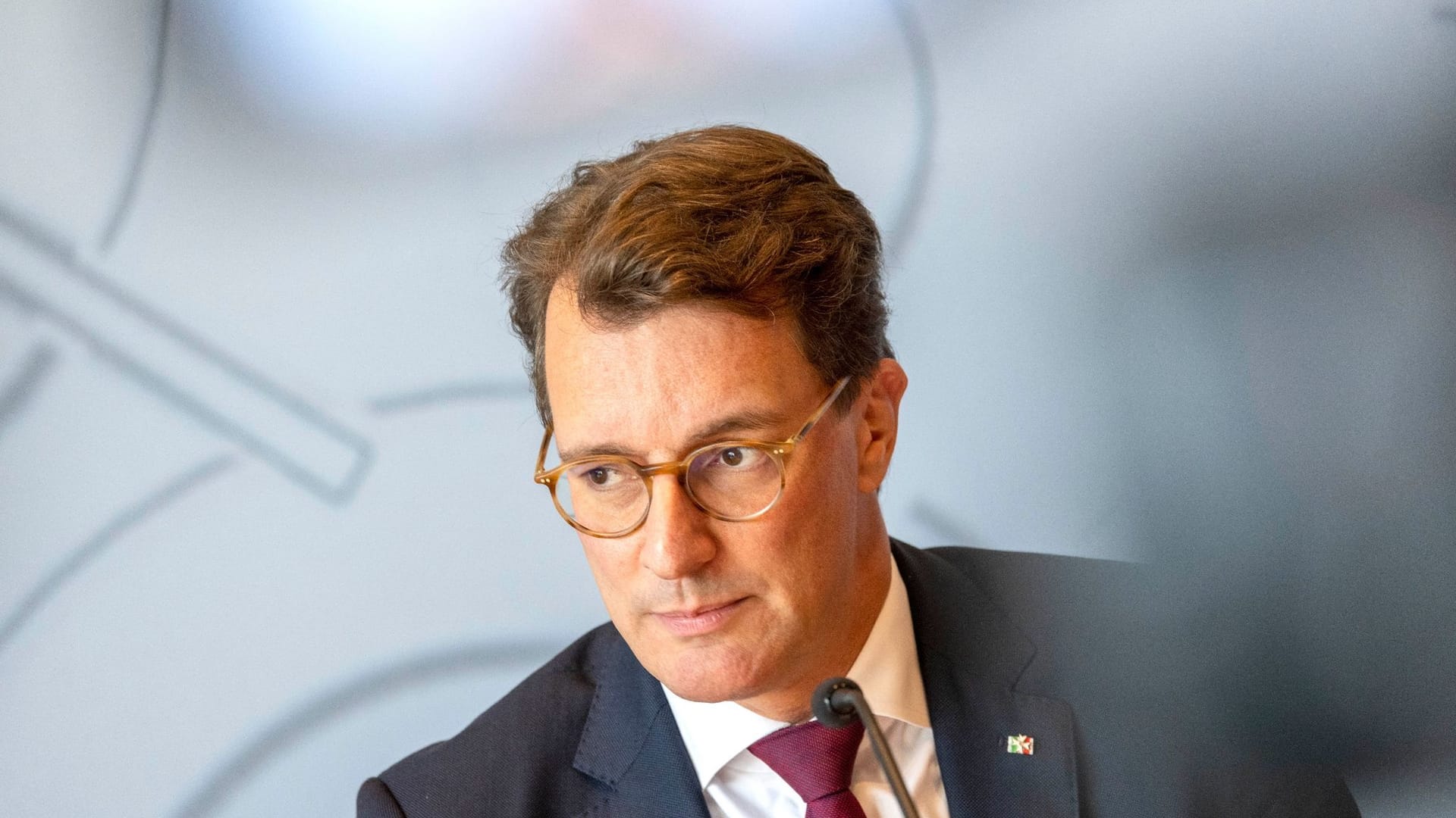 Hendrik Wüst Hendrik Wüst