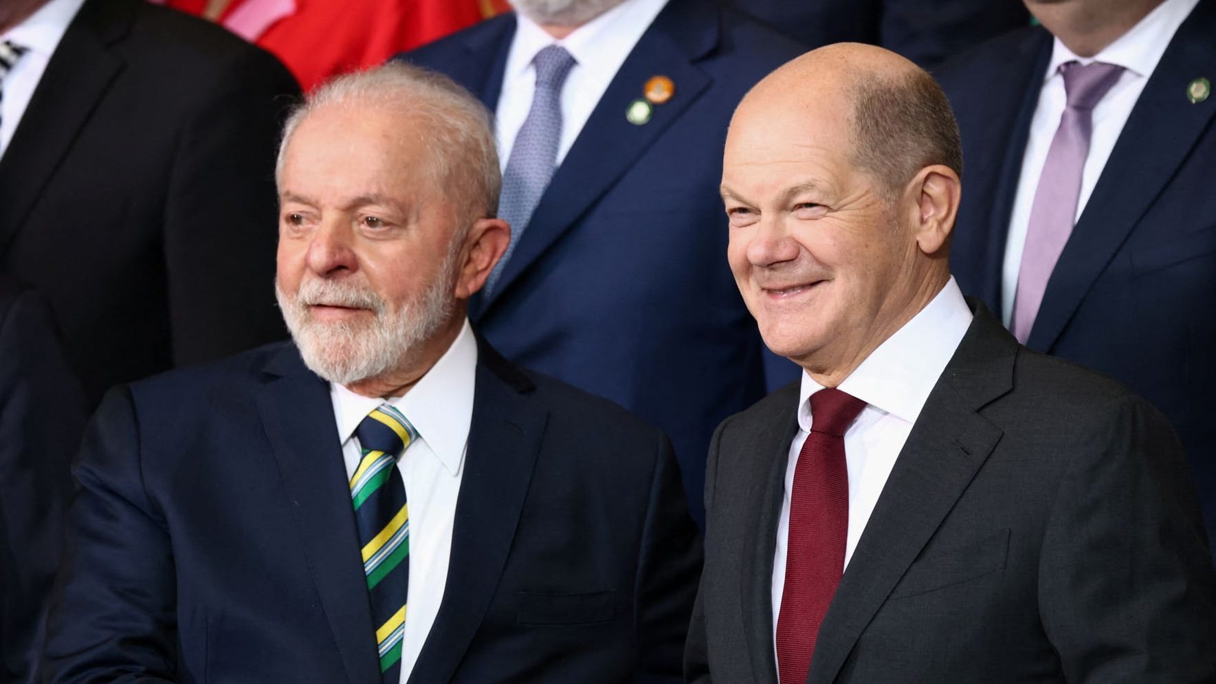 Luiz Inácio Lula da Silva und Olaf Scholz (l): Der brasilianische Präsident war am Montag zu Besuch in Berlin.