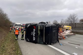 Lkw umgekippt - A2 in Richtung Hannover stundenlang gesperrt