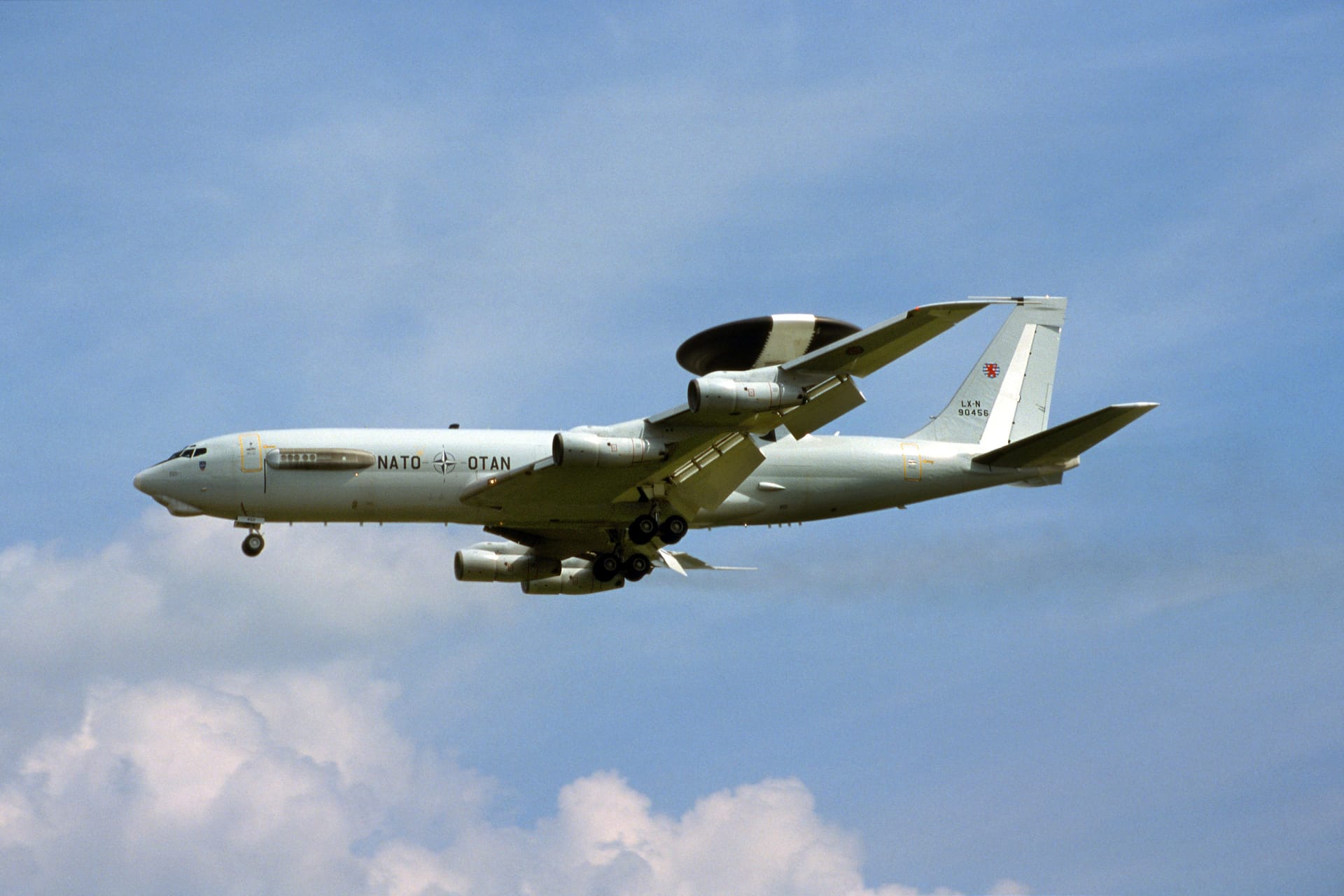 Boeing E-3A Sentry (Archivbild): Das Flugzeug drehte am Dienstag seine Kreise über Niedersachsen.