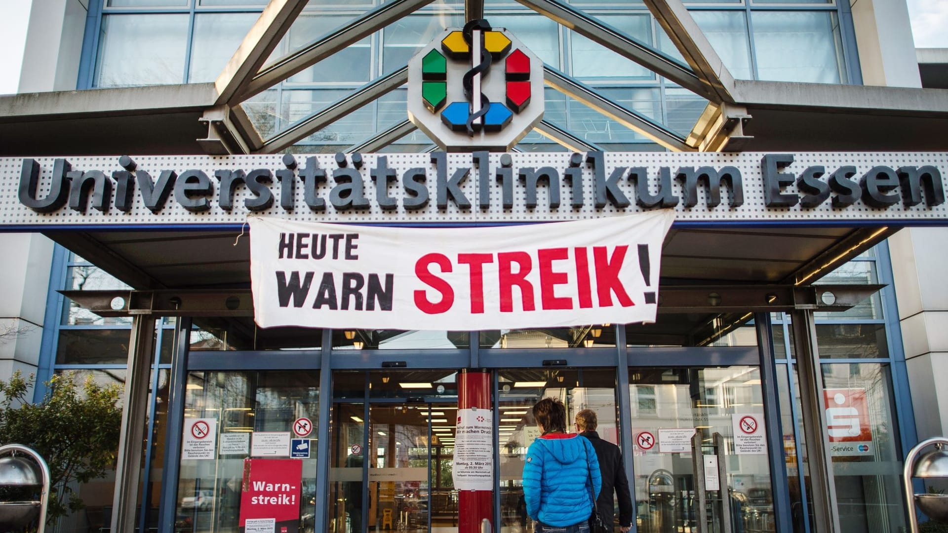 Warnstreik von Uniklinik-Ärzten Warnstreik von Uniklinik-Ärzten